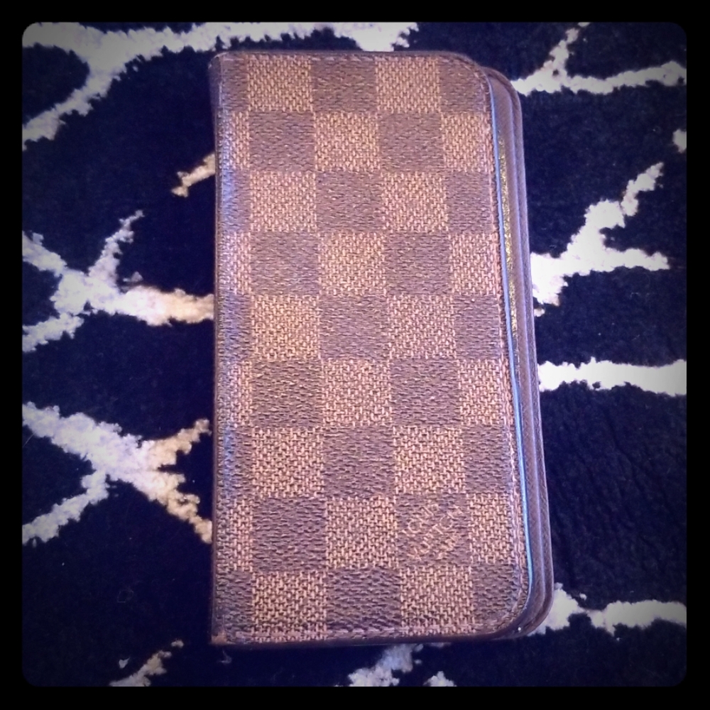 Louis Vuitton Cell Phone Case